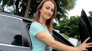 Car Sex with Indiana Sweetheart - enjoy the best porn on HD-PORN.ONLINE