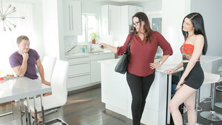 Step Cousin Fucks Hard - Sadie Blake & Kyle Mason - enjoy the best porn on HD-PORN.ONLINE