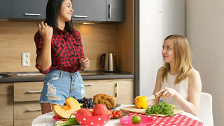 Lesbian Thanksgiving Fuck Fest - watch new porn video HD-PORN.ONLINE