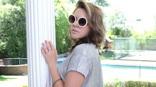 Teen Summer Lace Threatens to Snitch Unless She Gets Pussy - enjoy the best porn on HD-PORN.ONLINE